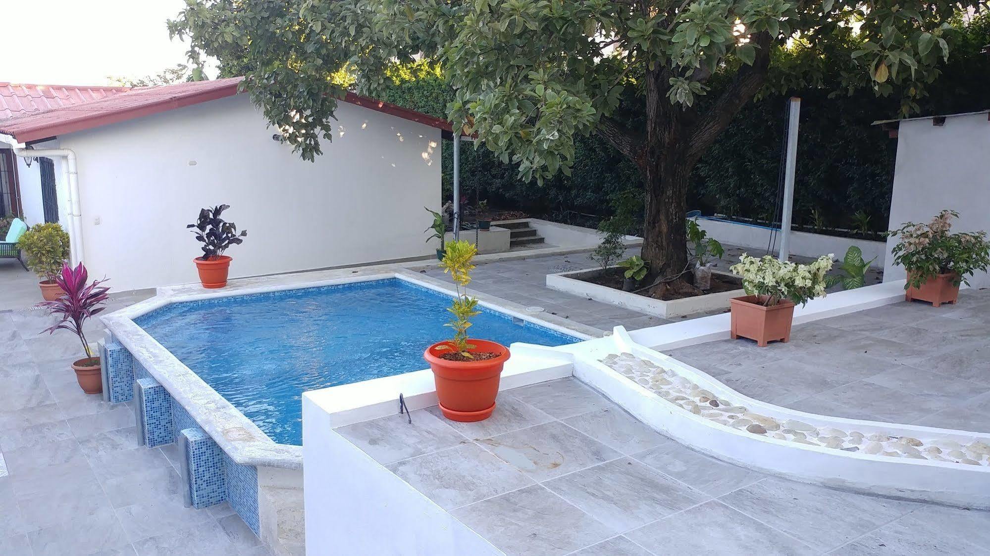 El Mirador Suites Managua Exterior photo