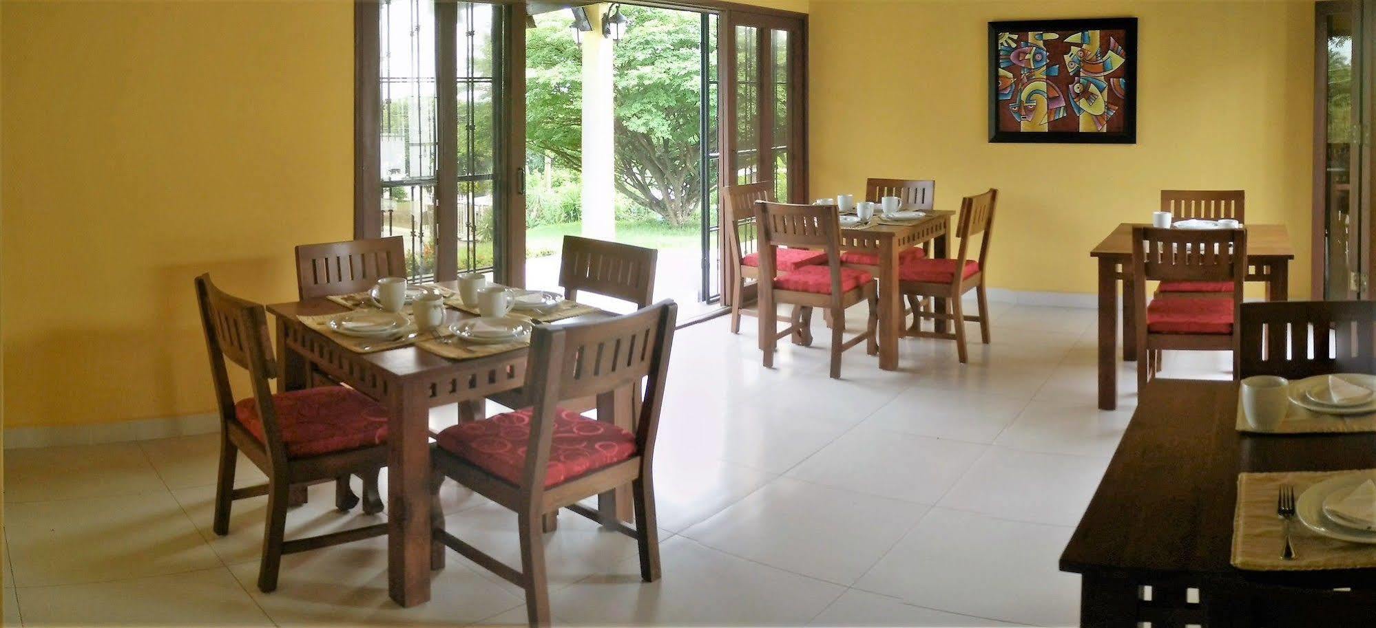 El Mirador Suites Managua Exterior photo